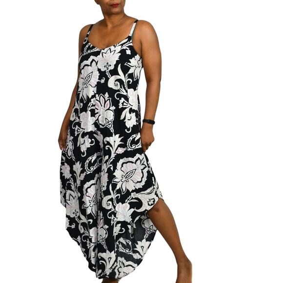 Wide Leg Jumpsuit Black Printed Draped Pink Straps Capri Loose Sack Size Medium - Picture 1 of 13